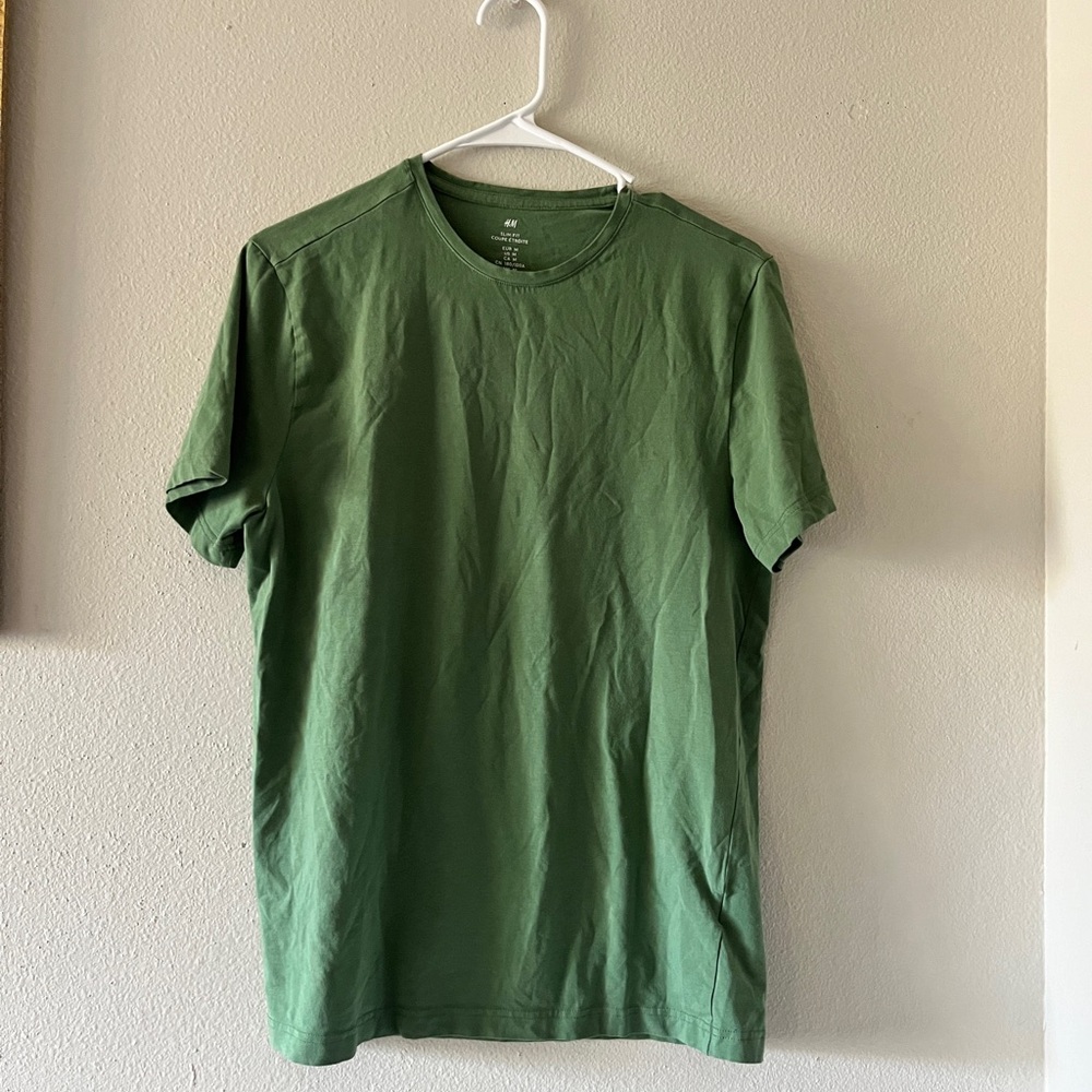 H&M Green Short Sleeve Tee Classic Crew Neck